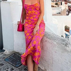 Maxi Pink dress with flower print